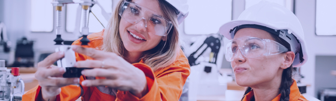 Técnica de automação, engenheira na indústria de manufatura